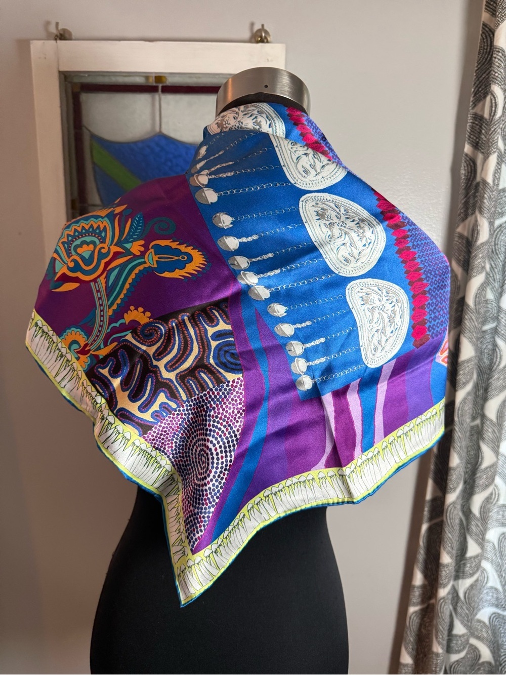 Meelon 100% Mulberry Silk Square Scarf Vibrant Boho Paisley Mixed Pattern - Picture 4 of 7
